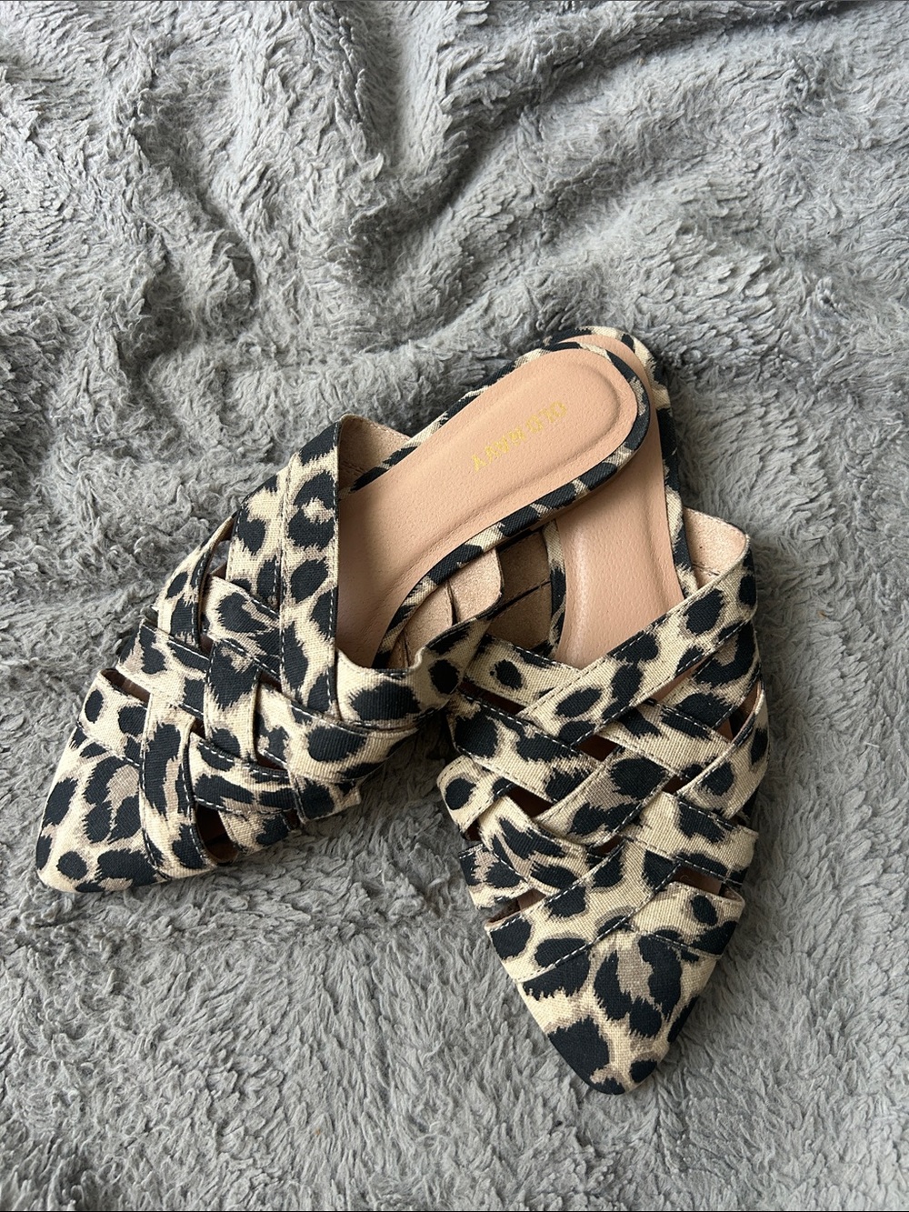 Old Navy Leopard-Print Woven Pointed Mules - Beige/Black
